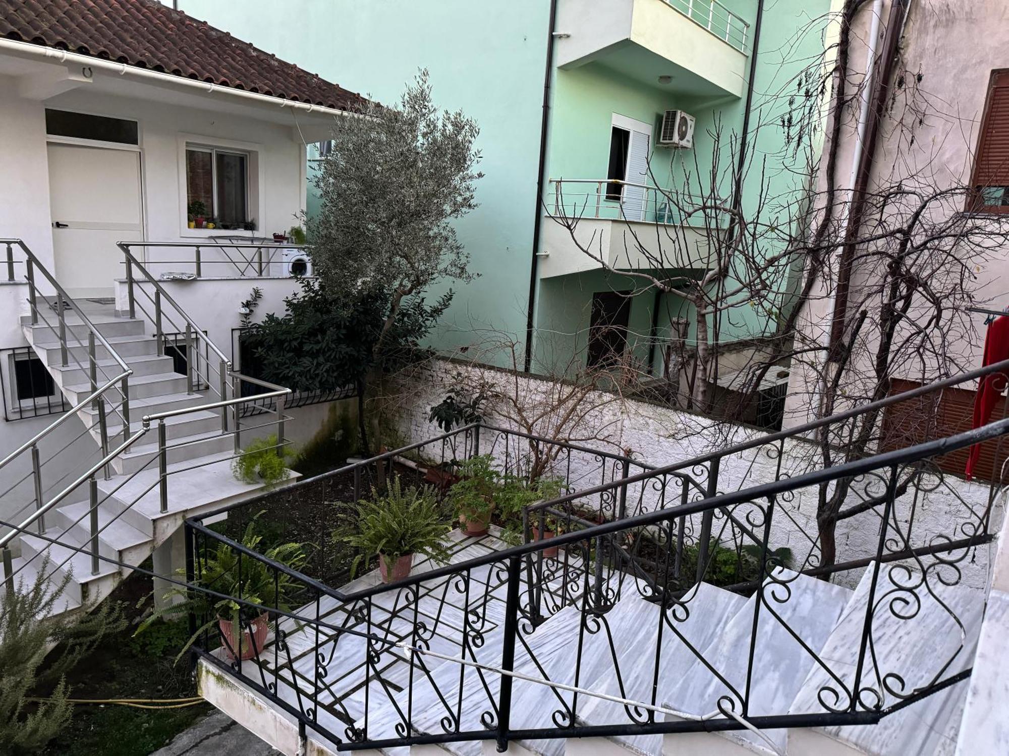 Ibras House Hotel Durrës Exterior foto